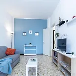 Familybo Ristori Fiera شقة