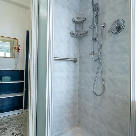 Familybo Ristori Fiera Apartment *